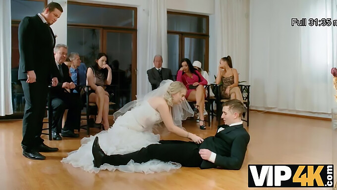 Video In Hd Dell'Ultimo Incontro Sessuale Della Sposa Ceca Con Kristy Waterfall